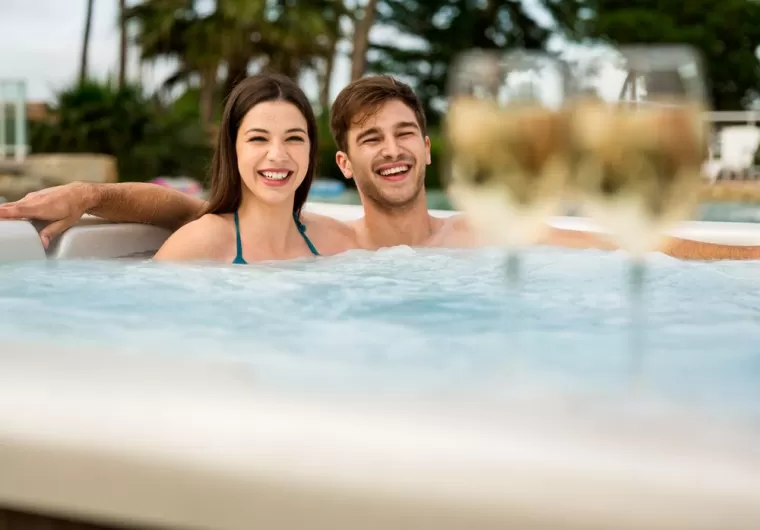 Privatisation d'un spa et d'un sauna en duo à Triel-sur-Seine, Triel-sur-Seine, SpaVana